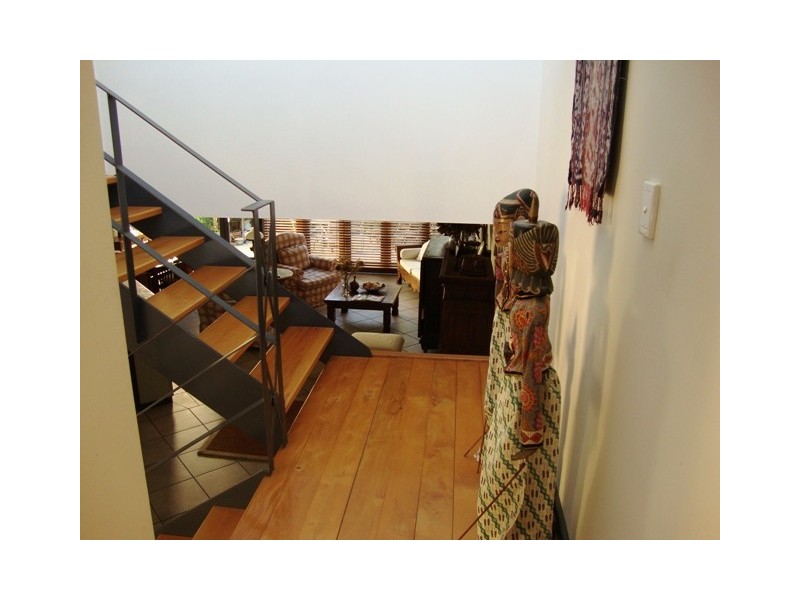 4/10 King William Street, South Fremantle WA 6162