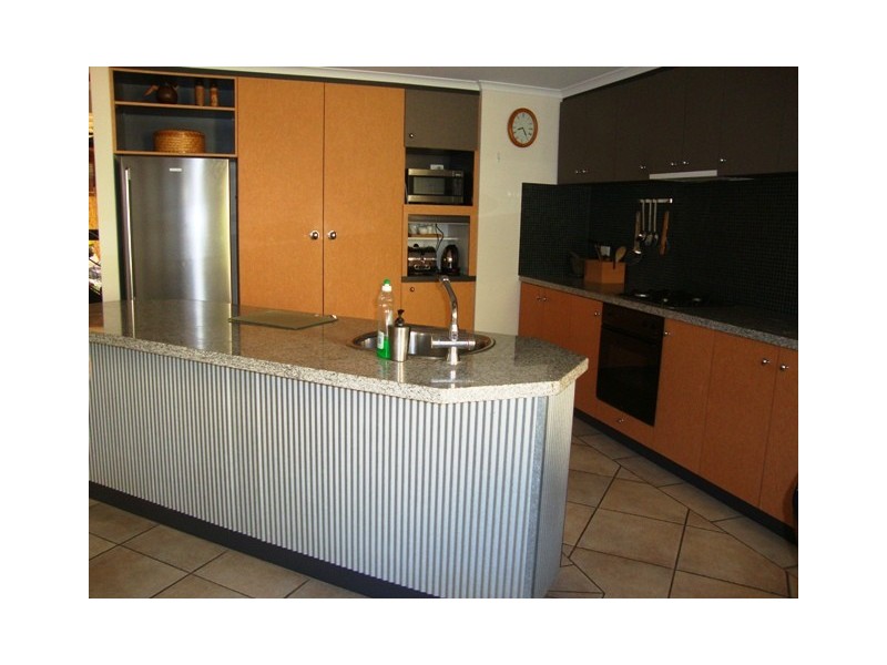 4/10 King William Street, South Fremantle WA 6162