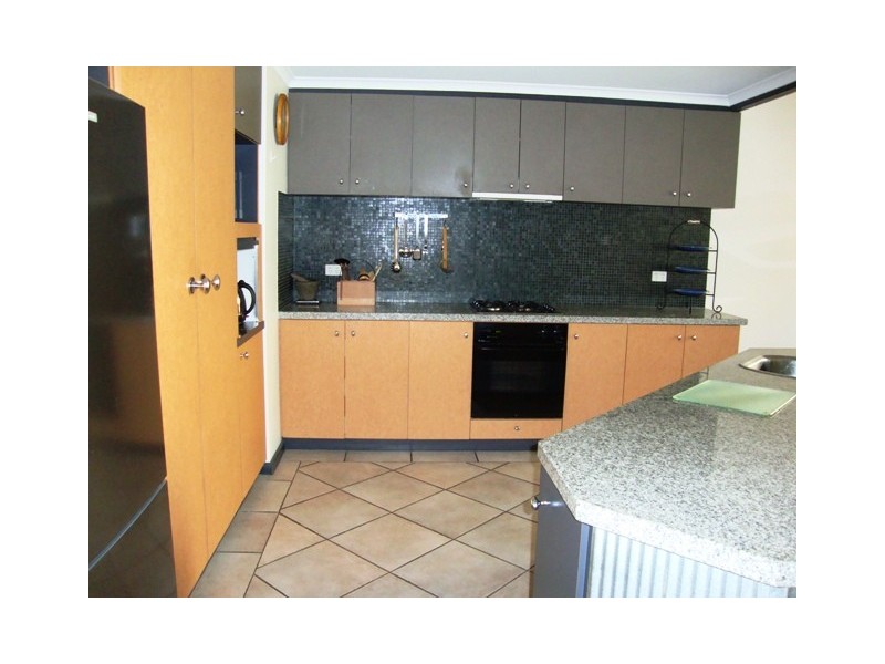 4/10 King William Street, South Fremantle WA 6162