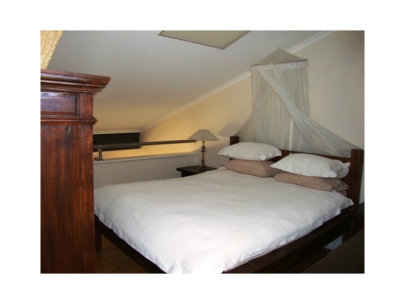 4/10 King William Street, South Fremantle WA 6162