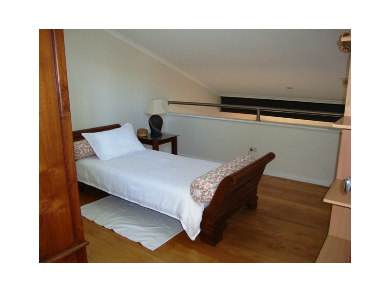 4/10 King William Street, South Fremantle WA 6162