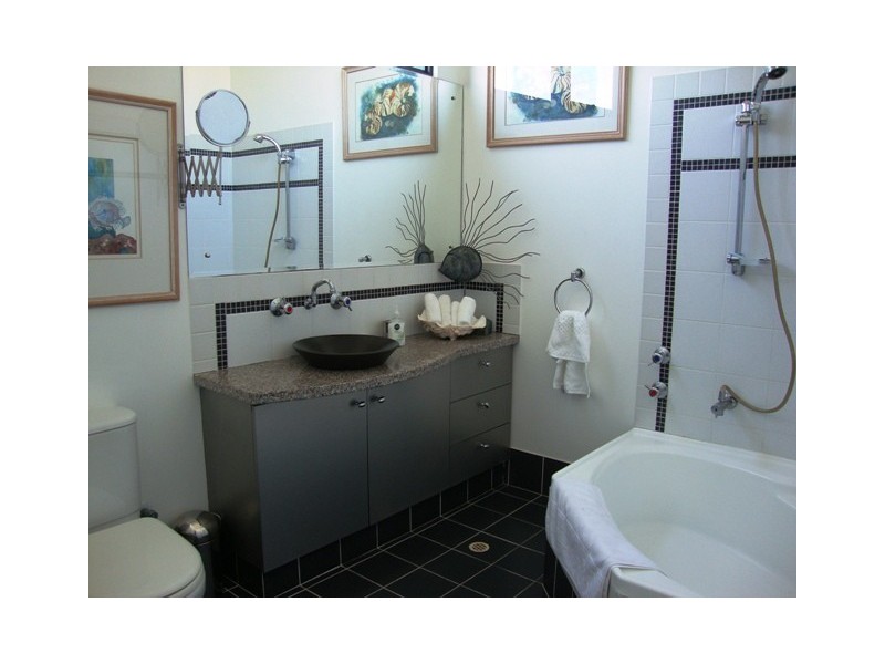 4/10 King William Street, South Fremantle WA 6162