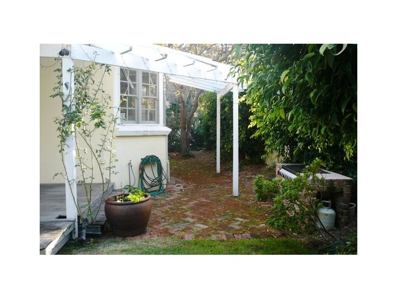 20 Kings Road, Subiaco WA 6008