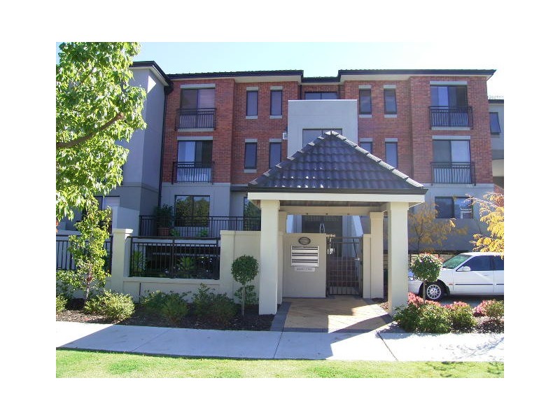4/23 Hardy Street, South Perth WA 6151