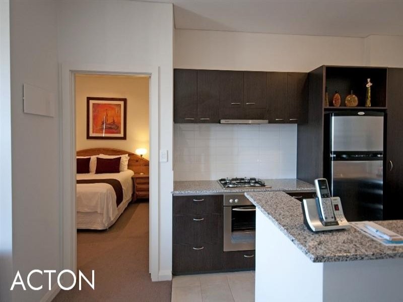 4/32 Outram Street, West Perth WA 6005