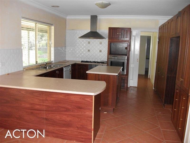 23 Belmont Road, Kenwick WA 6107