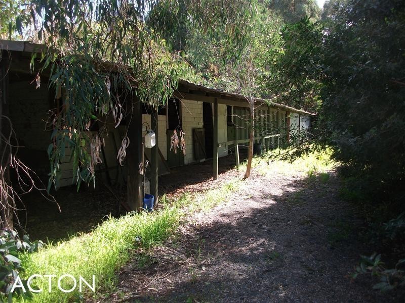 23 Belmont Road, Kenwick WA 6107