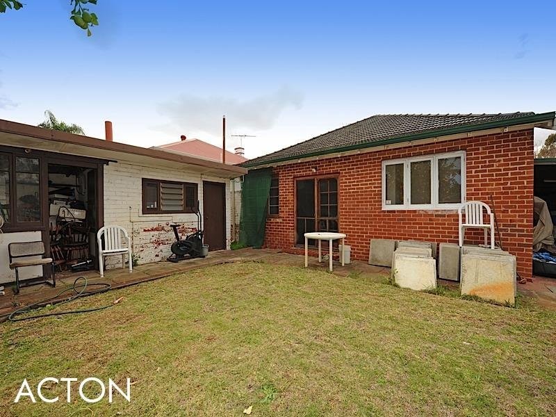 189 Seventh Avenue, Inglewood WA 6052