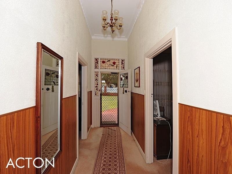 189 Seventh Avenue, Inglewood WA 6052