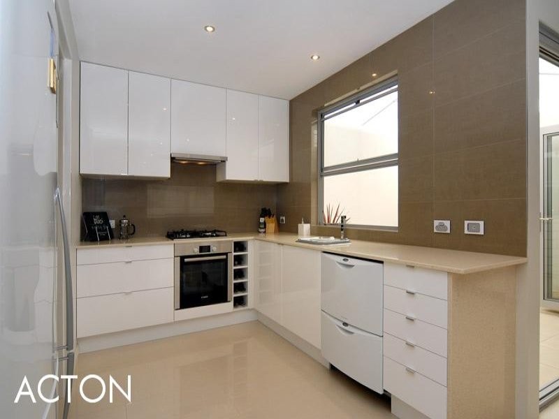 27/630 Newcastle Street, Leederville WA 6007