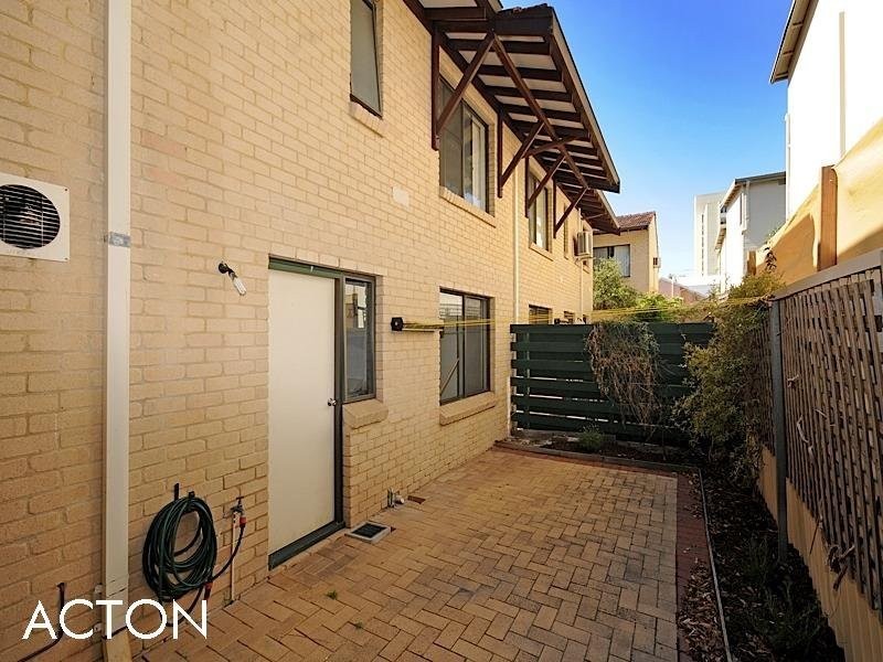 5/10 Aberdare Road, Shenton Park WA 6008