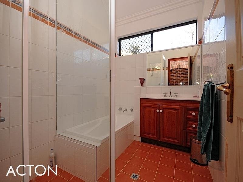 129 Gregory Street, Wembley WA 6014