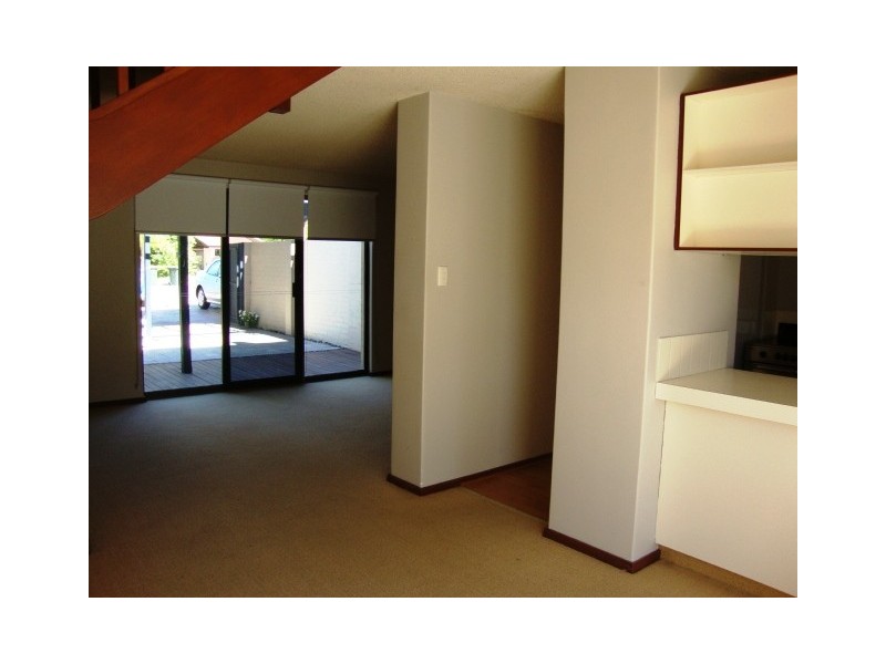 30 Namatjira Place, Leederville WA 6007