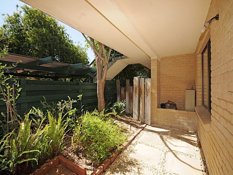 5/10 Aberdare Road, Shenton Park WA 6008