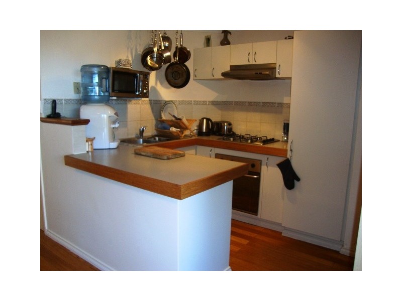 2/9 Kingston Avenue, West Perth WA 6005