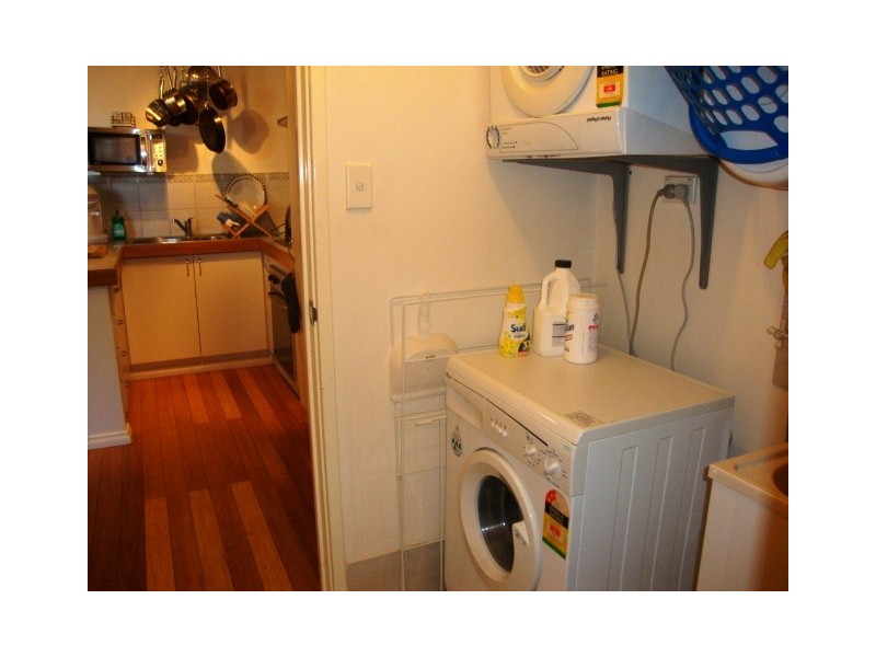 2/9 Kingston Avenue, West Perth WA 6005