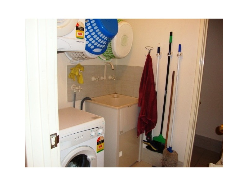 2/9 Kingston Avenue, West Perth WA 6005