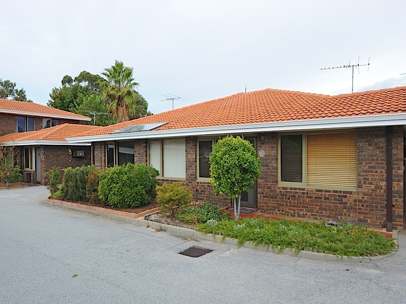 7/2 Adrian Street, Palmyra WA 6157