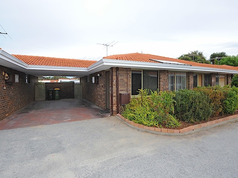 7/2 Adrian Street, Palmyra WA 6157