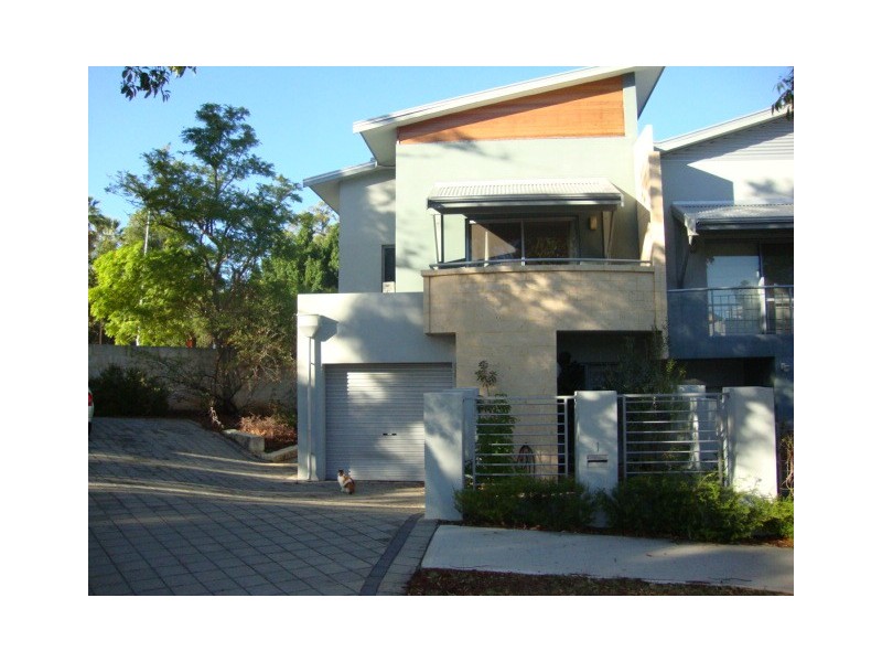 1/7 Keightley Road, Shenton Park WA 6008