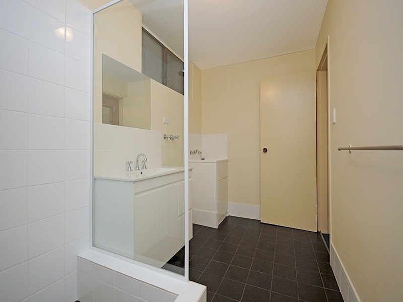 4/56 Riversdale Road, Rivervale WA 6103