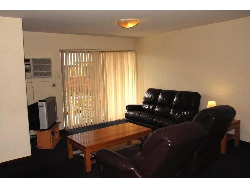 8/1 Minora Place, Rivervale WA 6103