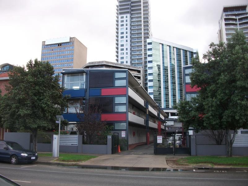 12/124 Terrace Road, Perth WA 6000