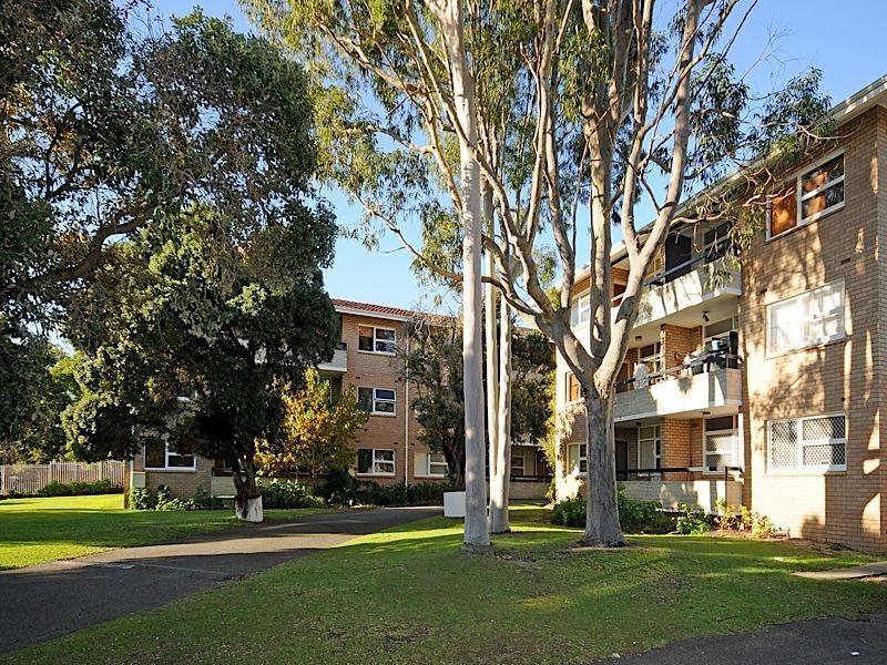 2/290 Stirling Street, Perth WA 6000