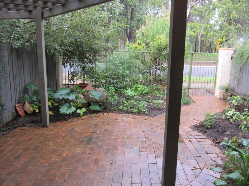 10/12 – 16 Onslow Road, Shenton Park WA 6008