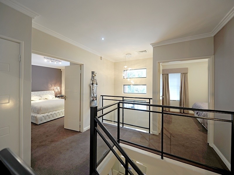 107 Peninsula Road, Maylands WA 6051