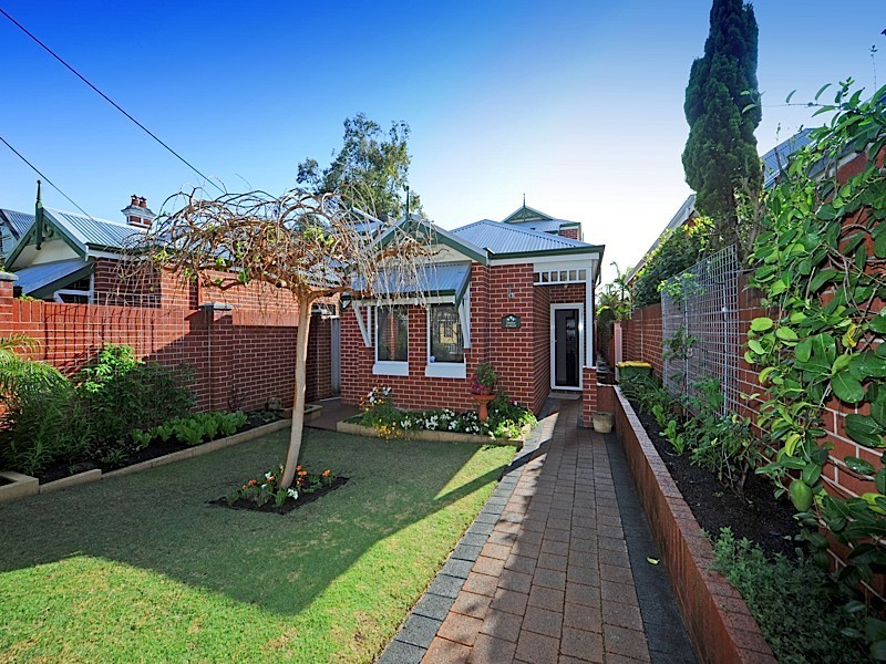 11A St Leonards Avenue, West Leederville WA 6007
