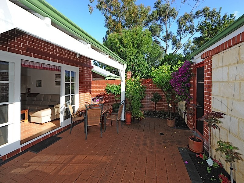 11A St Leonards Avenue, West Leederville WA 6007