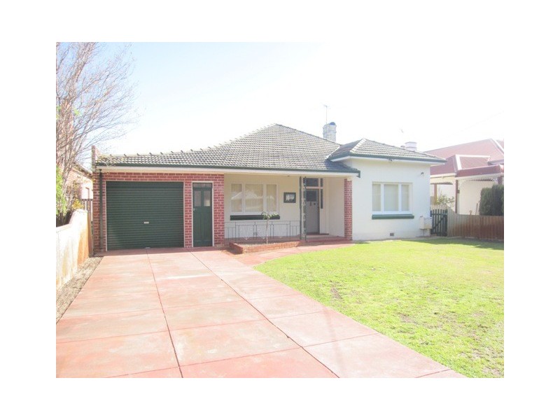 189 Seventh Avenue, Inglewood WA 6052