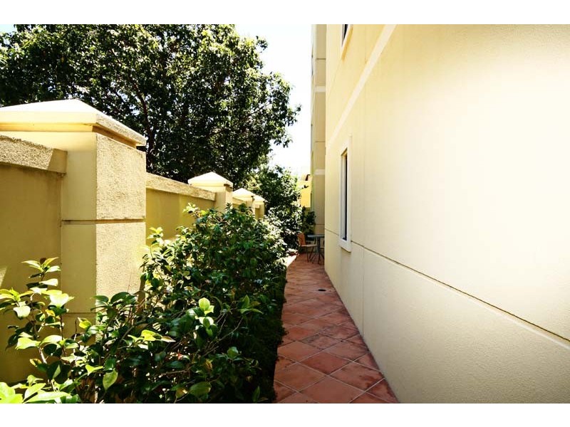 1/16 Kings Park Rd, West Perth WA 6005