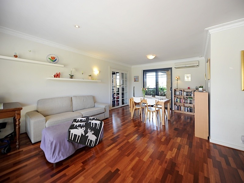 15 Stevens Street, Daglish WA 6008