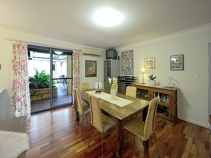 15 Stevens Street, Daglish WA 6008
