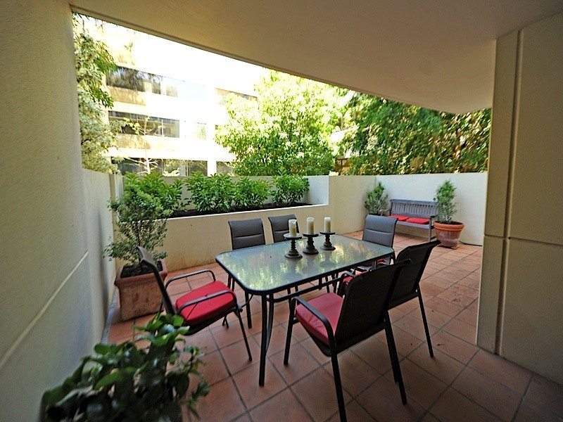 3/2 Colin Street, West Perth WA 6005
