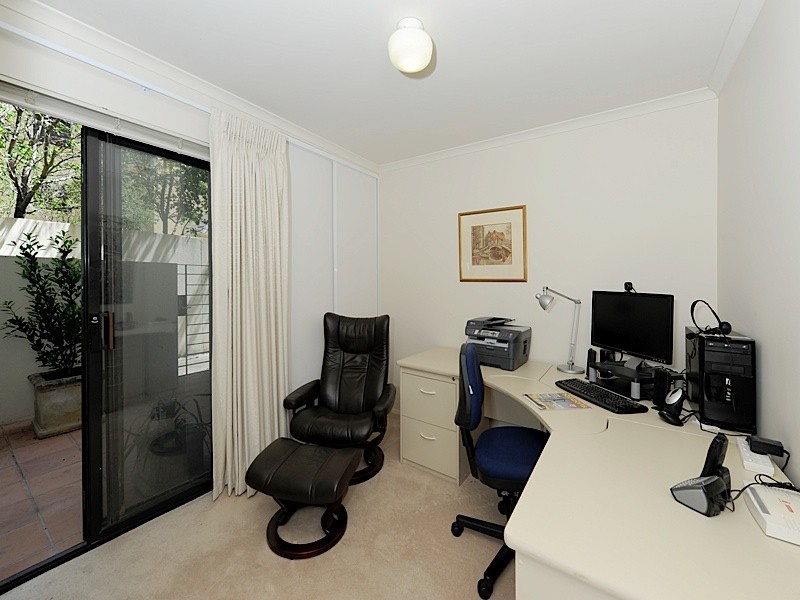 3/2 Colin Street, West Perth WA 6005