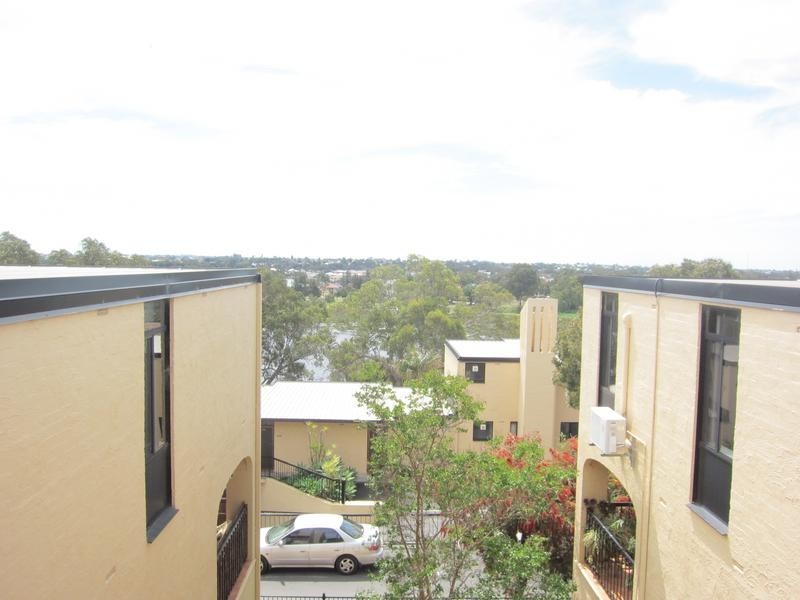 B29/62 Great Eastern Highway, Rivervale WA 6103