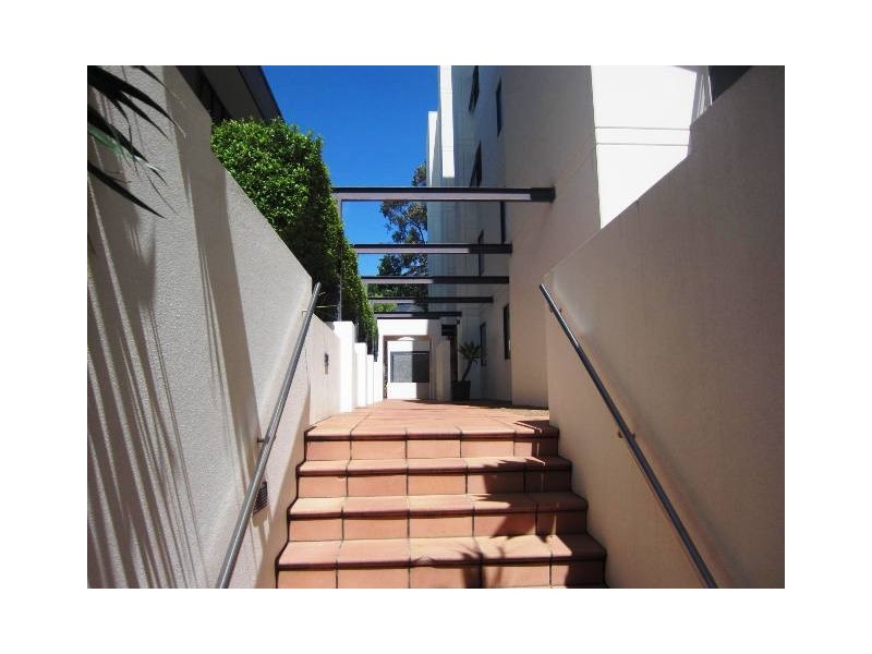 1/2 Colin Street, West Perth WA 6005