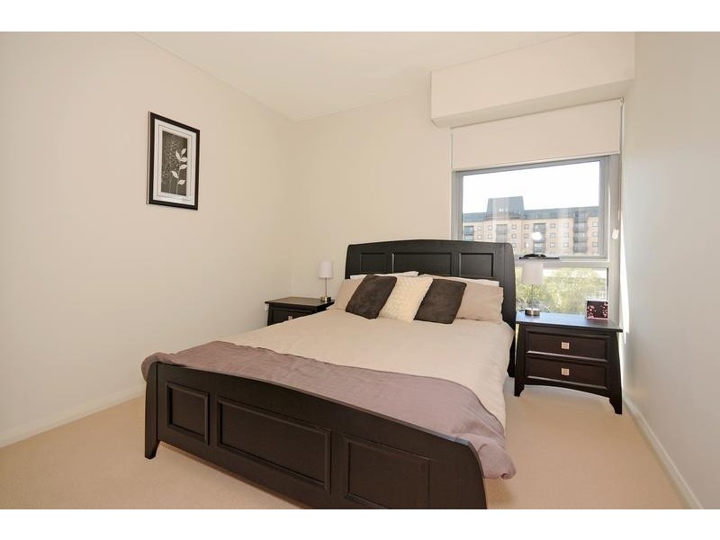 21/151 Adelaide Terrace, East Perth WA 6004