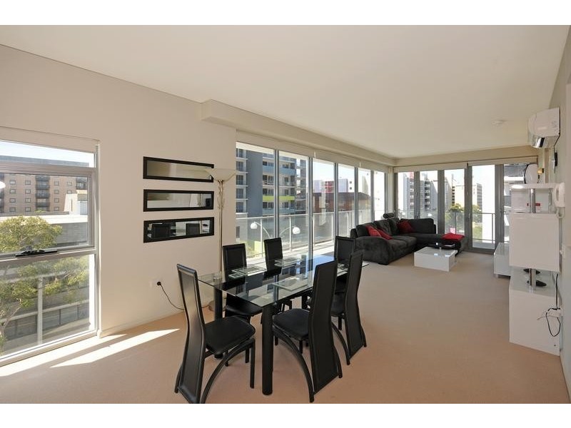 21/151 Adelaide Terrace, East Perth WA 6004