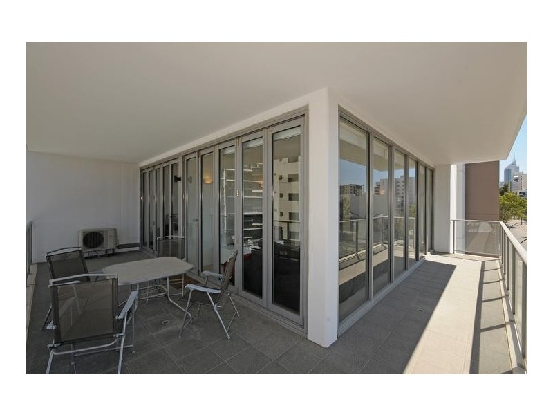 21/151 Adelaide Terrace, East Perth WA 6004