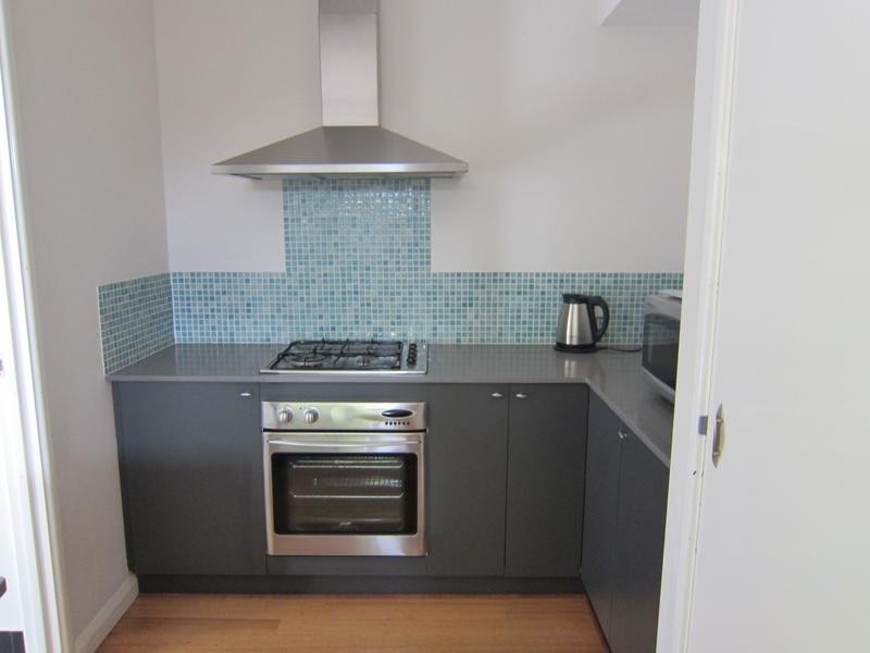 4/7 Keightley Road, Shenton Park WA 6008