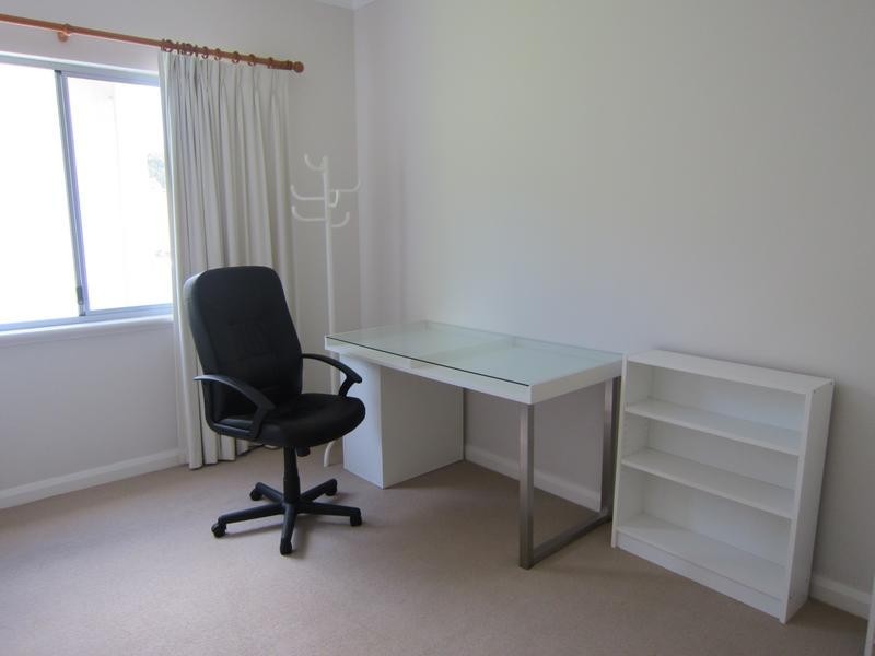 4/7 Keightley Road, Shenton Park WA 6008