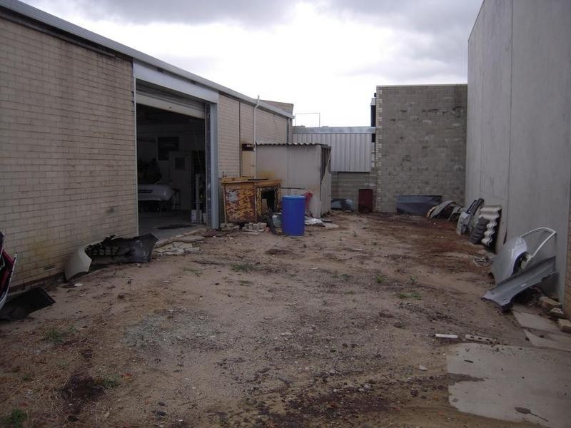 22 Katanning Street, Bayswater WA 6053