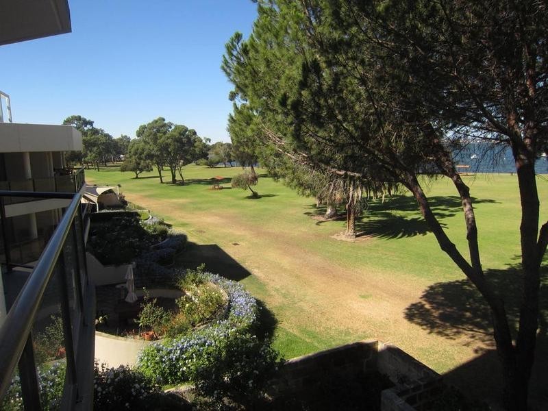 3/166 Broadway, Crawley WA 6009