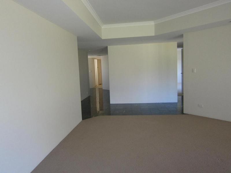 3/166 Broadway, Crawley WA 6009