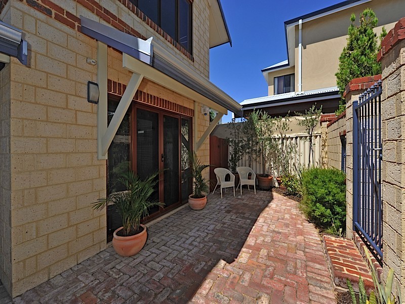 132B Salvado Road, Wembley WA 6014