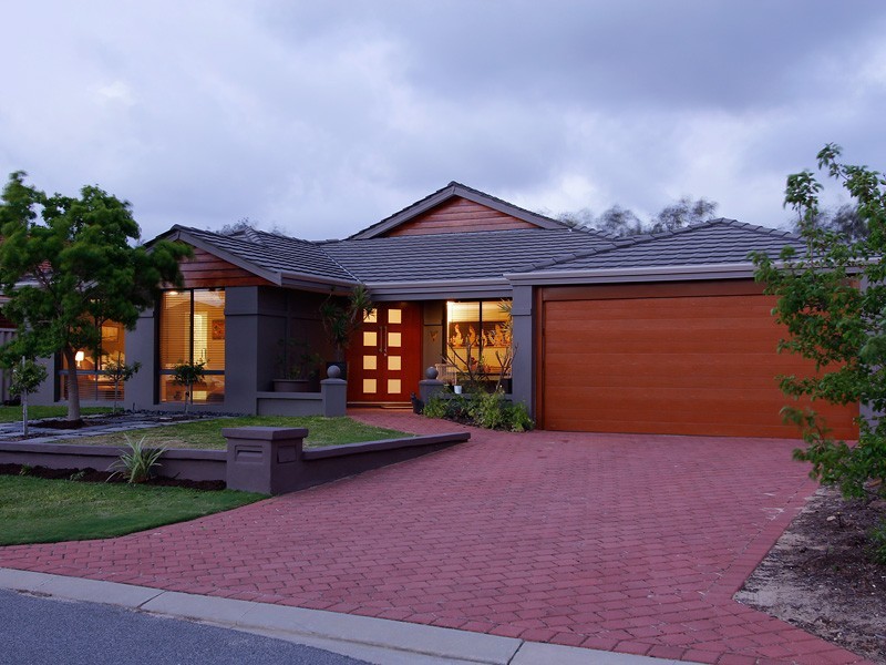 61 Boynton Gardens, Iluka WA 6028